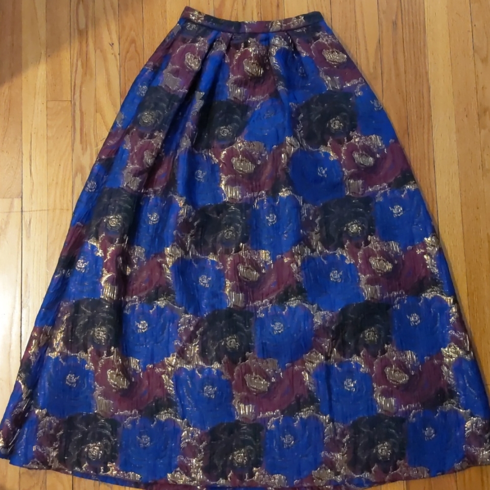 Prom Dress- Two-Piece - Picture 2 of 6